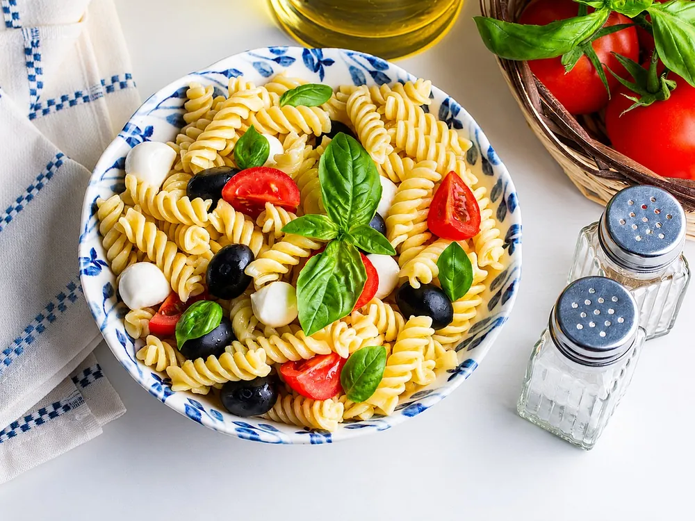 Insalata di pasta fredda, il piatto del segno Acquario